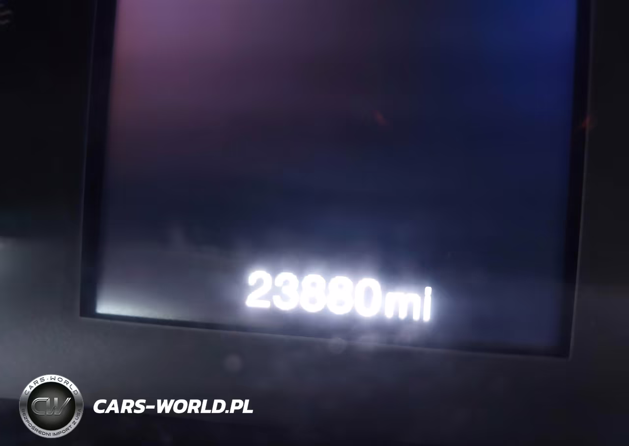 2023 Jeep Renegade Latitude VIN:ZACNJDB1XPPP61586 - 16