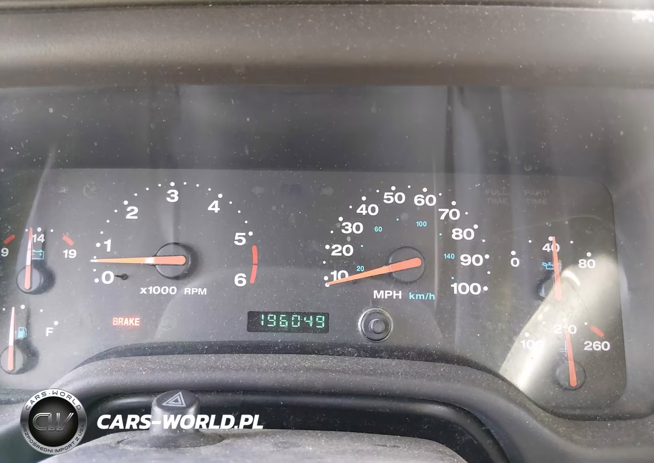 2002 Jeep Wrangler X VIN:1J4FA39SX2P750958 - 7