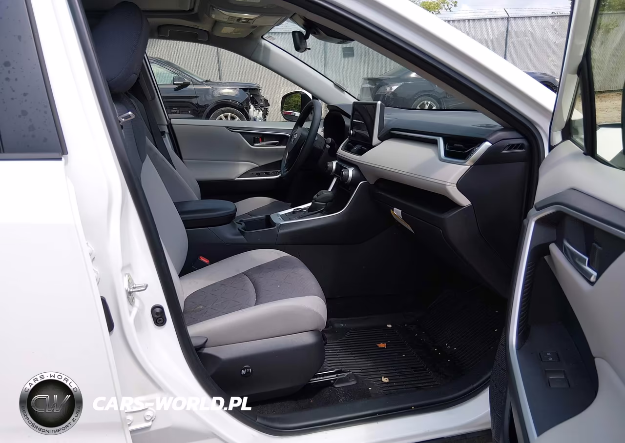 2025 Toyota Rav4 Hybrid Xle VIN:JTMRWRFV7SD313054 - 5