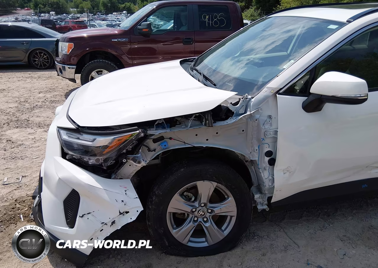 2025 Toyota Rav4 Hybrid Xle VIN:JTMRWRFV7SD313054 - 6
