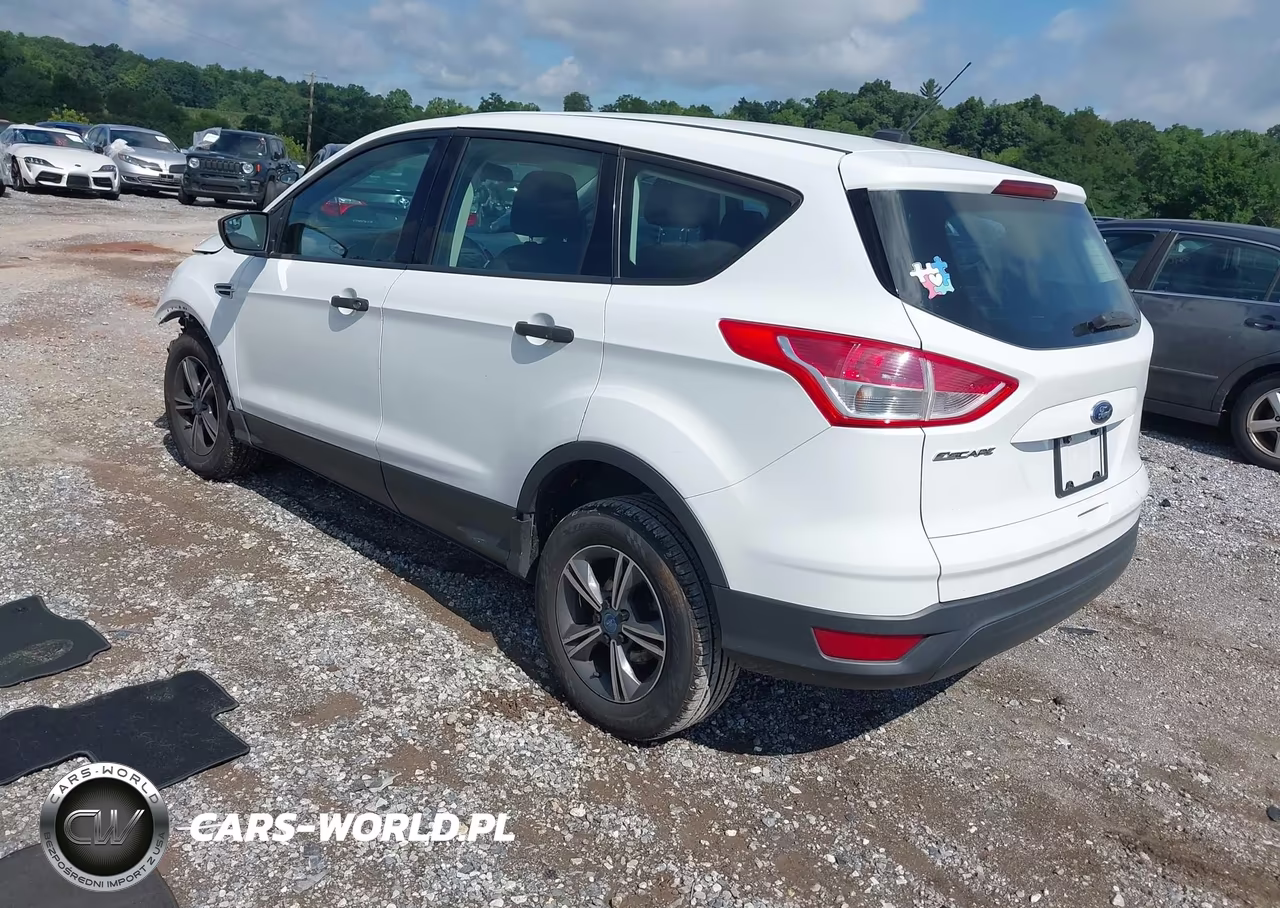 2013 Ford Escape S VIN:1FMCU0F75DUA45080 - 3