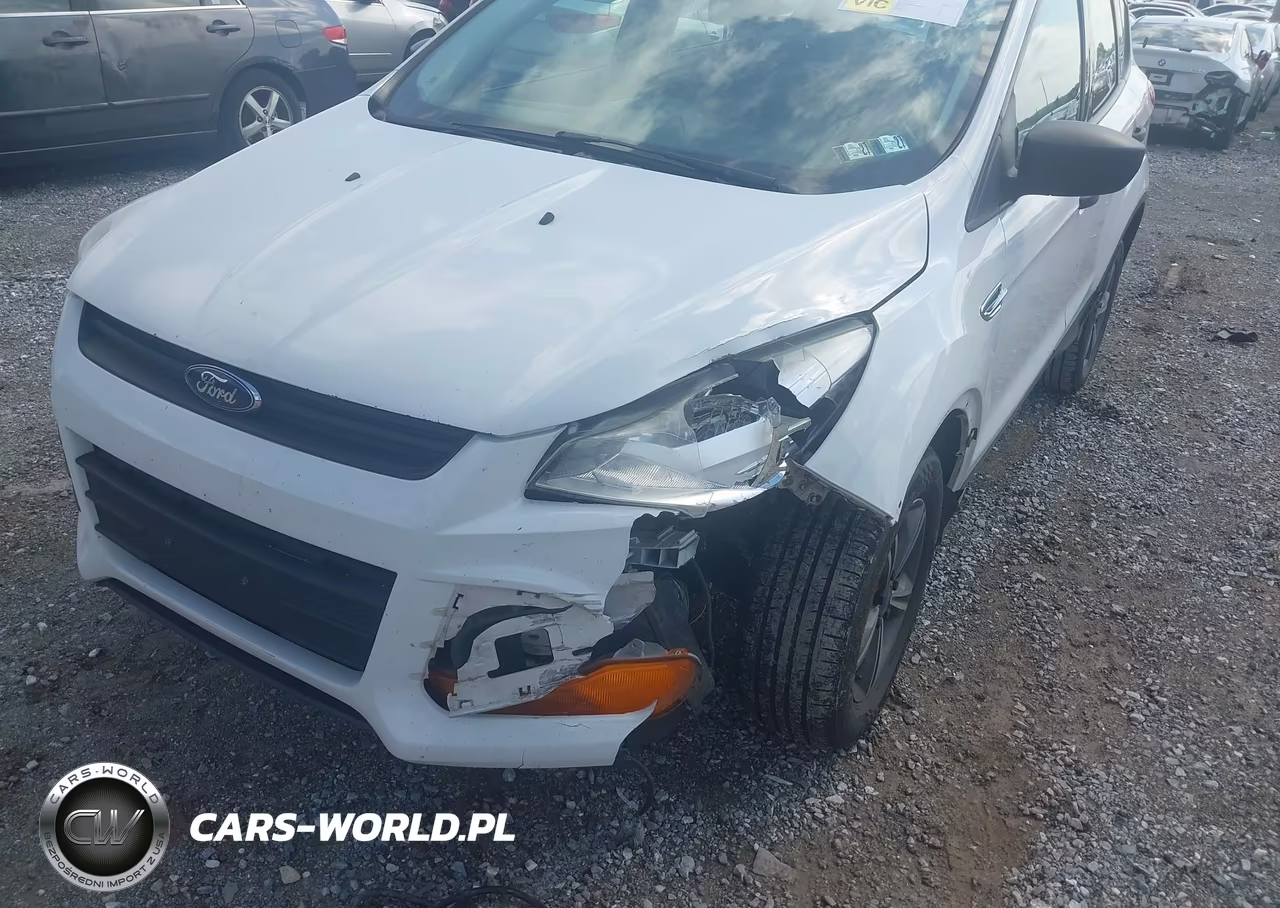 2013 Ford Escape S VIN:1FMCU0F75DUA45080 - 6