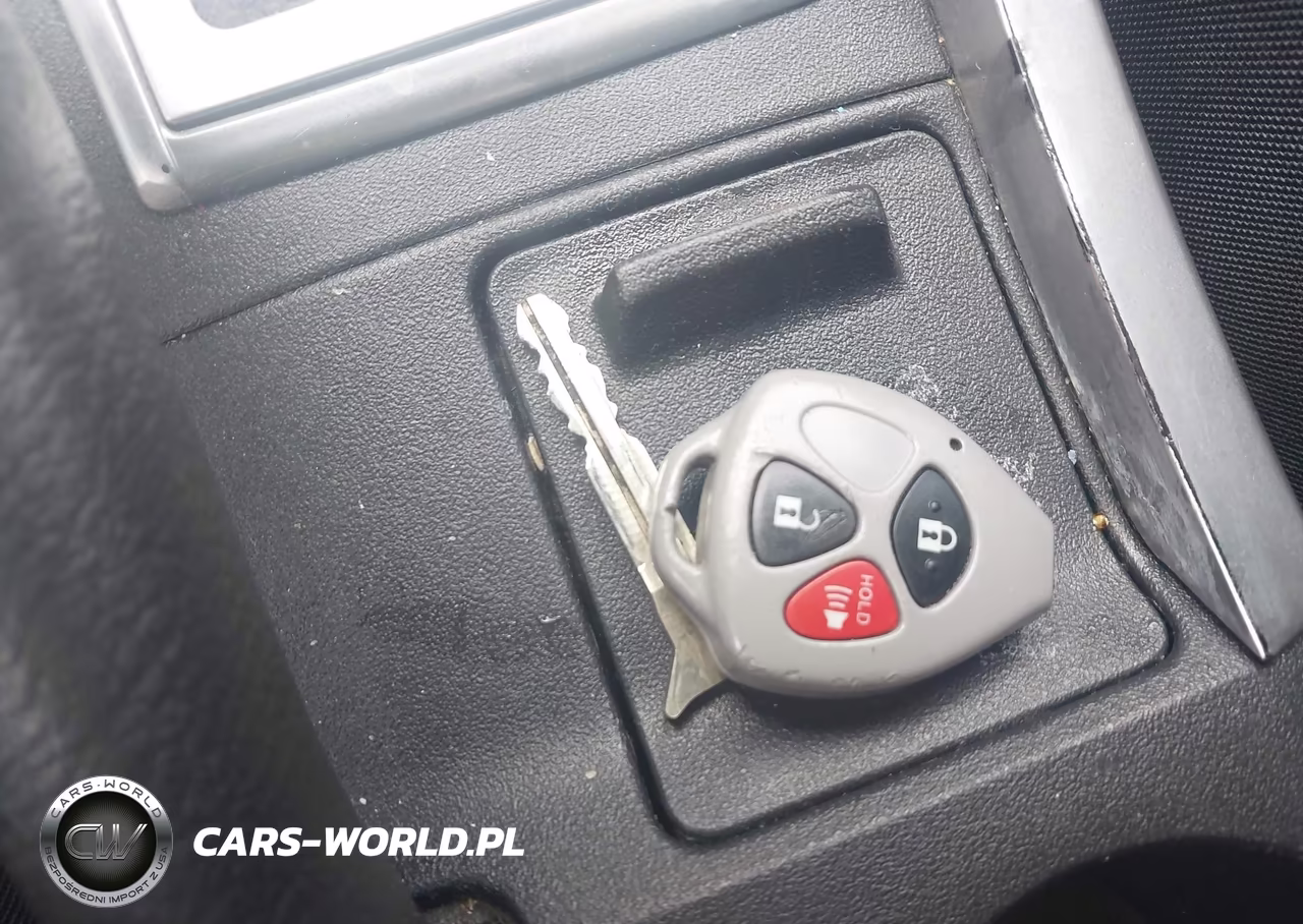 2007 Scion Tc VIN:JTKDE177470166262 - 11