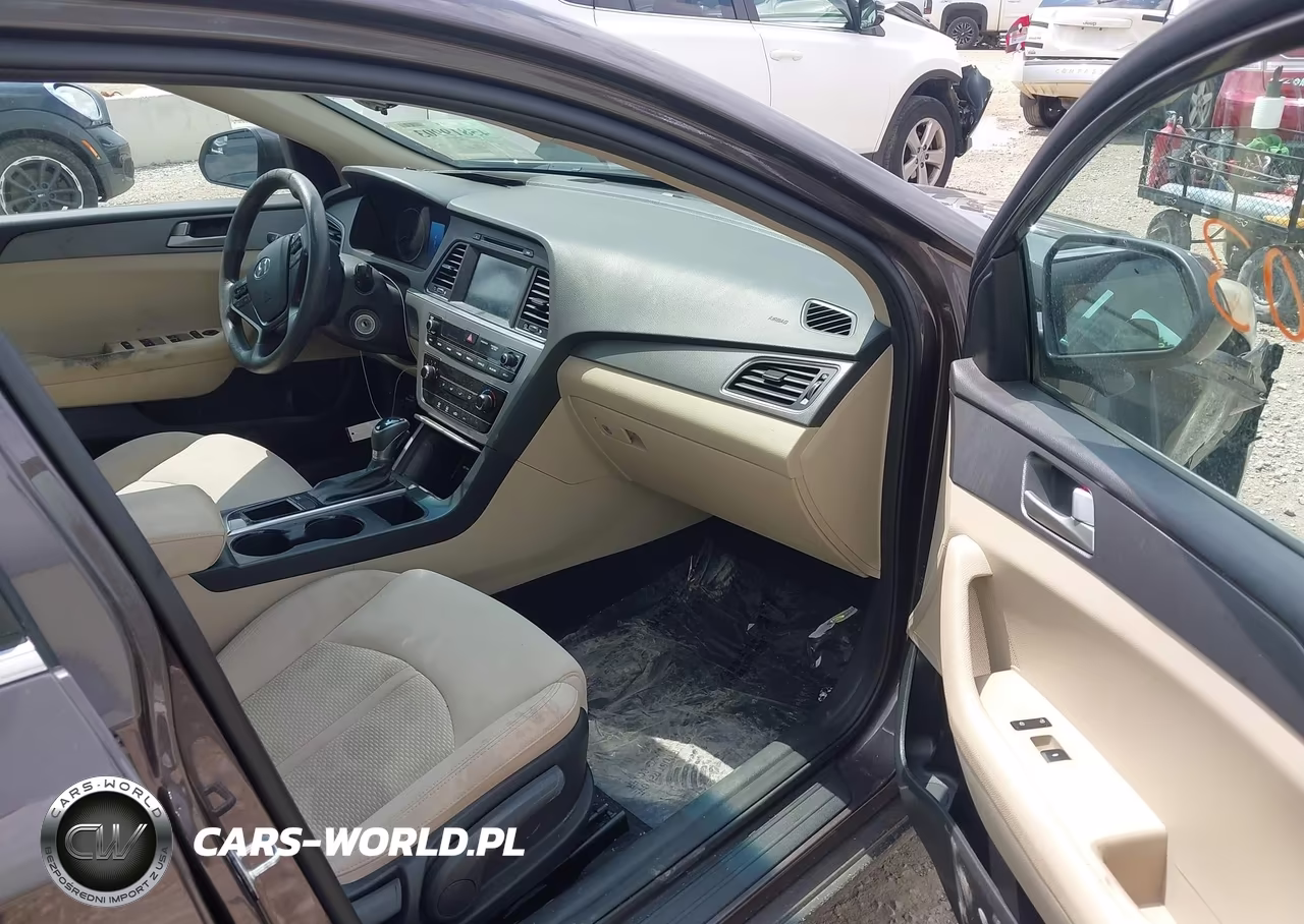 2017 Hyundai Sonata Se VIN:5NPE24AF8HH465313 - 5