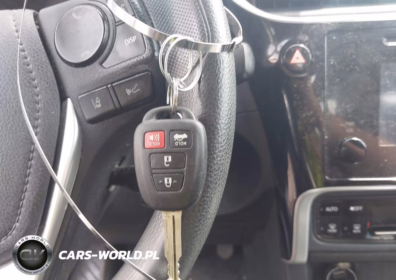2017 Toyota Corolla Le VIN:2T1BURHE8HC874034 - 11