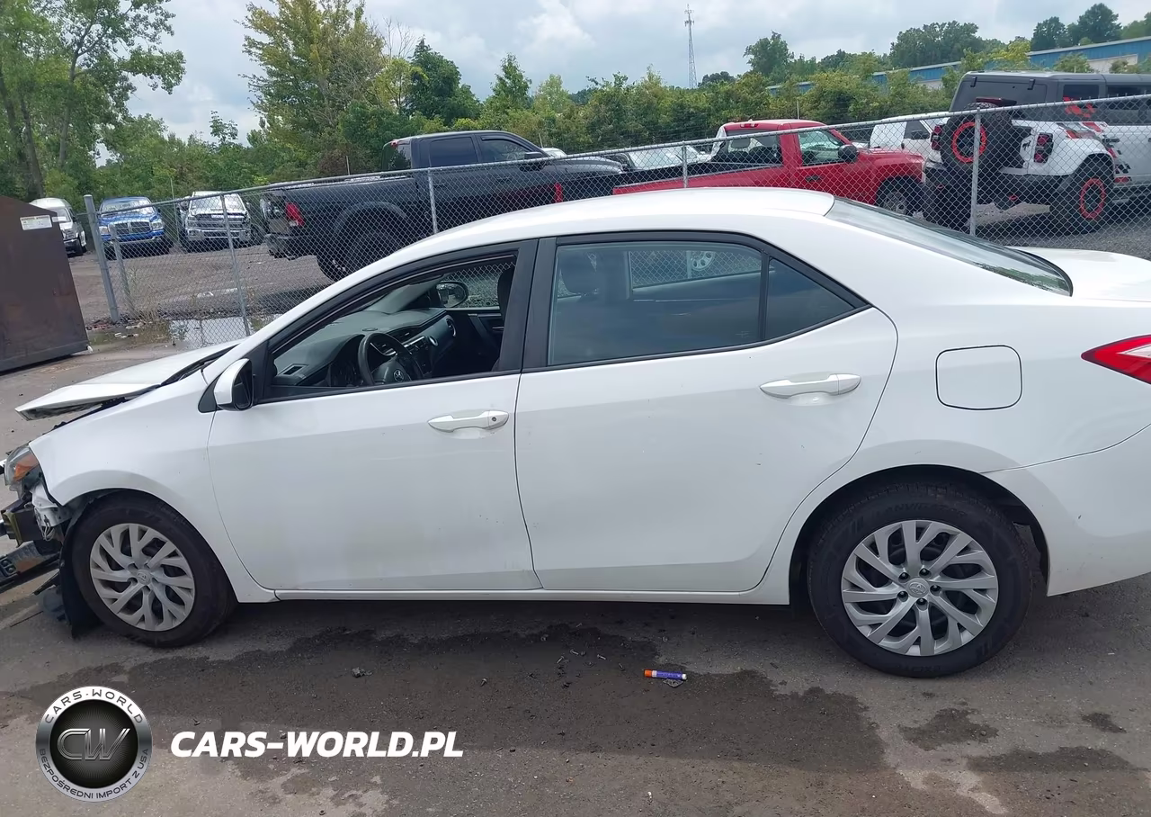 2017 Toyota Corolla Le VIN:2T1BURHE8HC874034 - 15