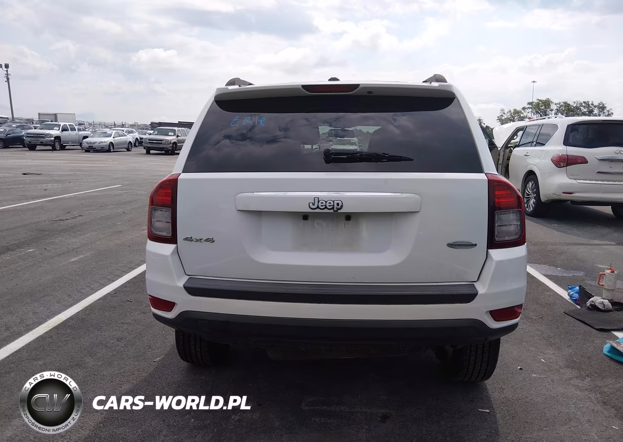2017 Jeep Compass Latitude VIN:1C4NJDEBXHD204684 - 16