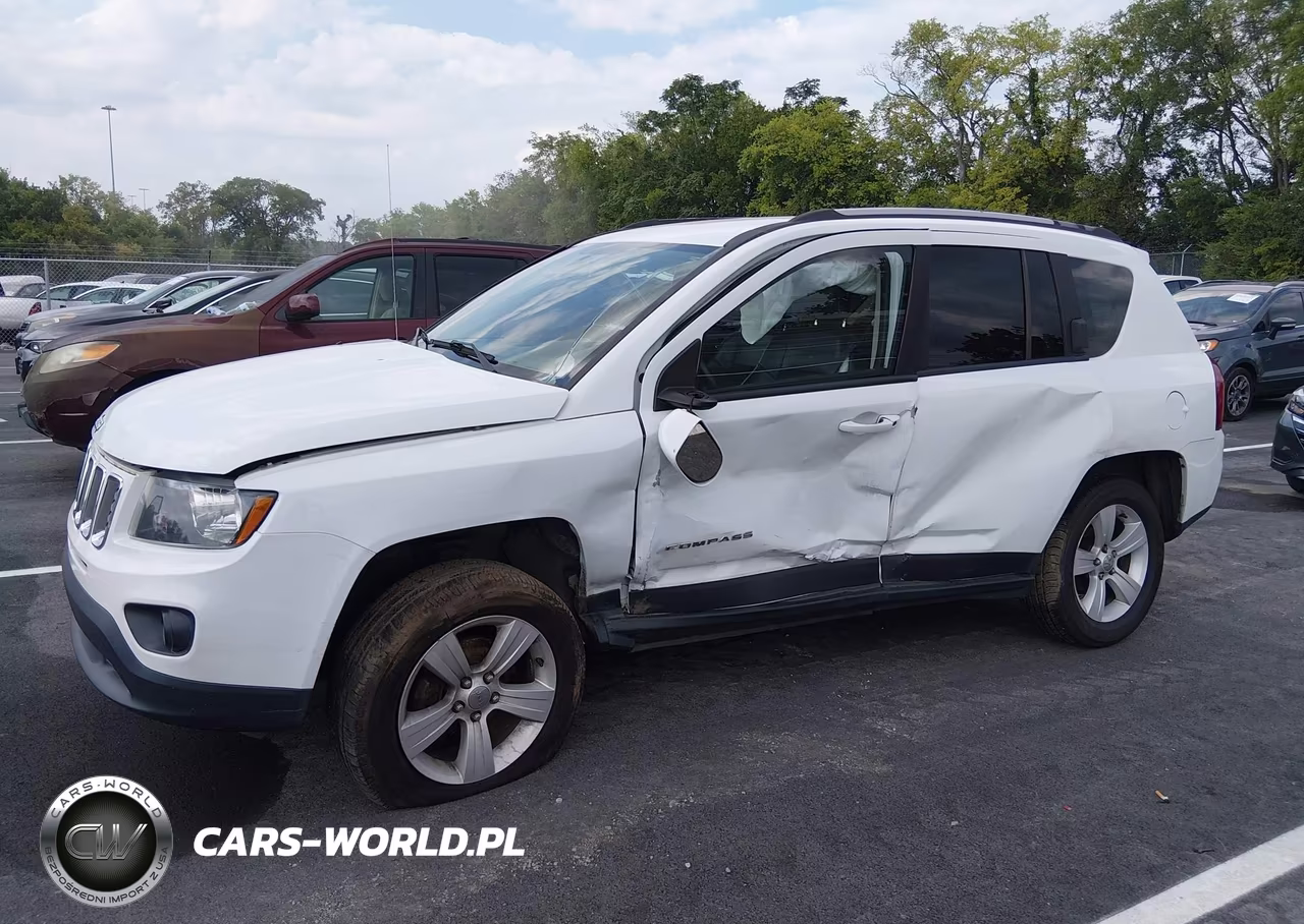 2017 Jeep Compass Latitude VIN:1C4NJDEBXHD204684 - 6
