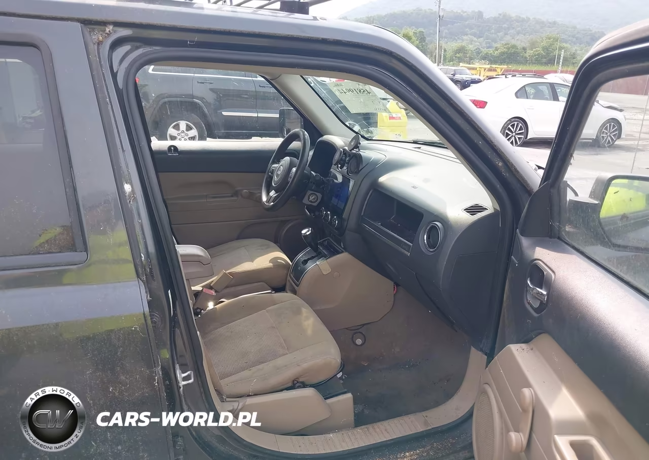 2011 Jeep Patriot Sport VIN:1J4NF1GB4BD111769 - 5