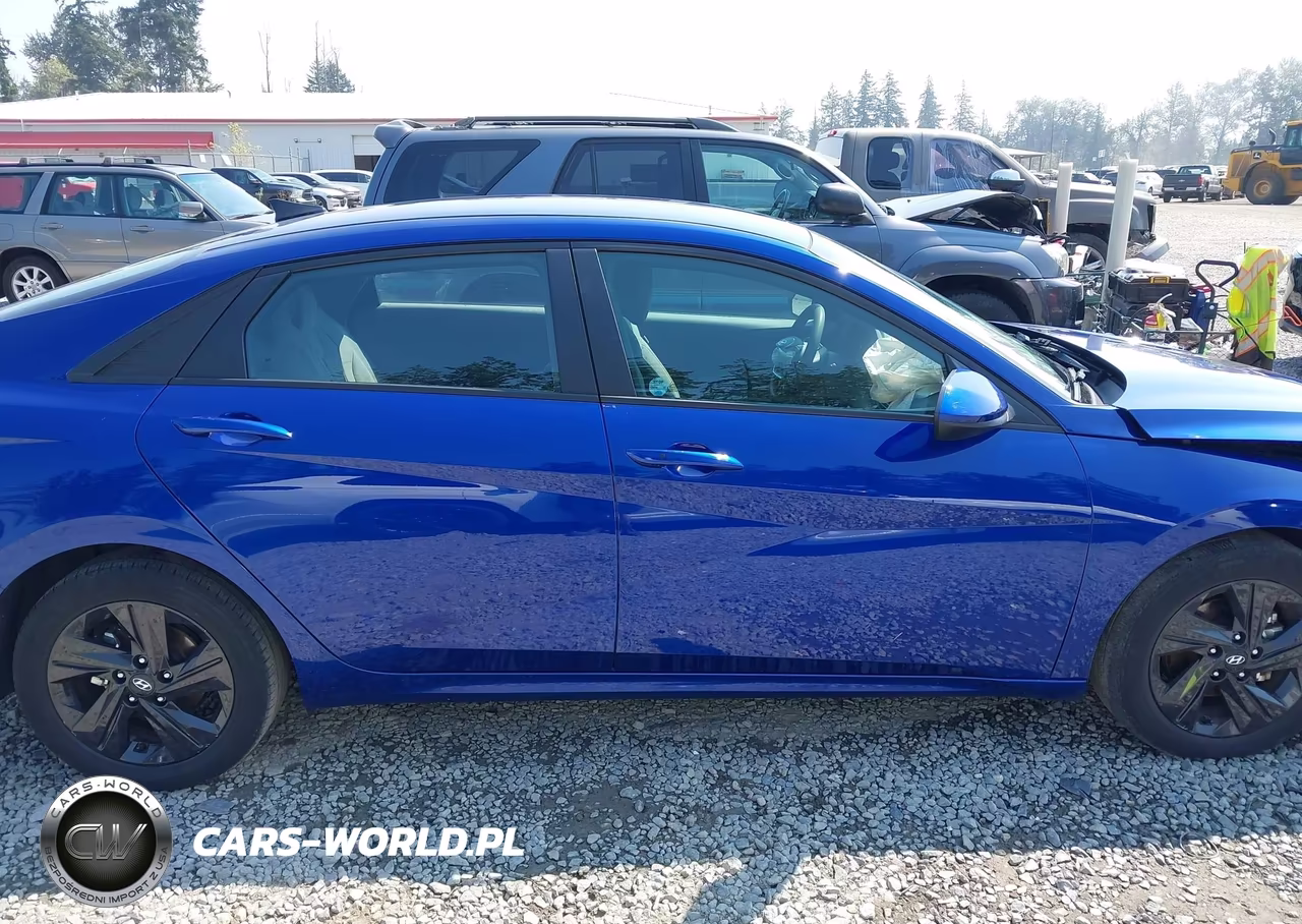2021 Hyundai Elantra Sel VIN:5NPLM4AG8MH004472 - 13