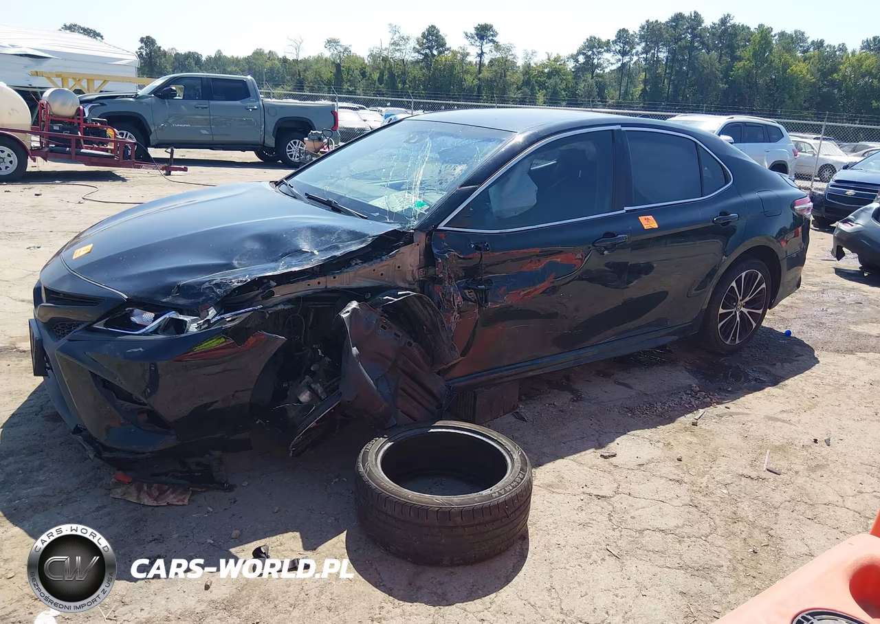 2020 Toyota Camry Se VIN:4T1G11AK9LU396584 - 2