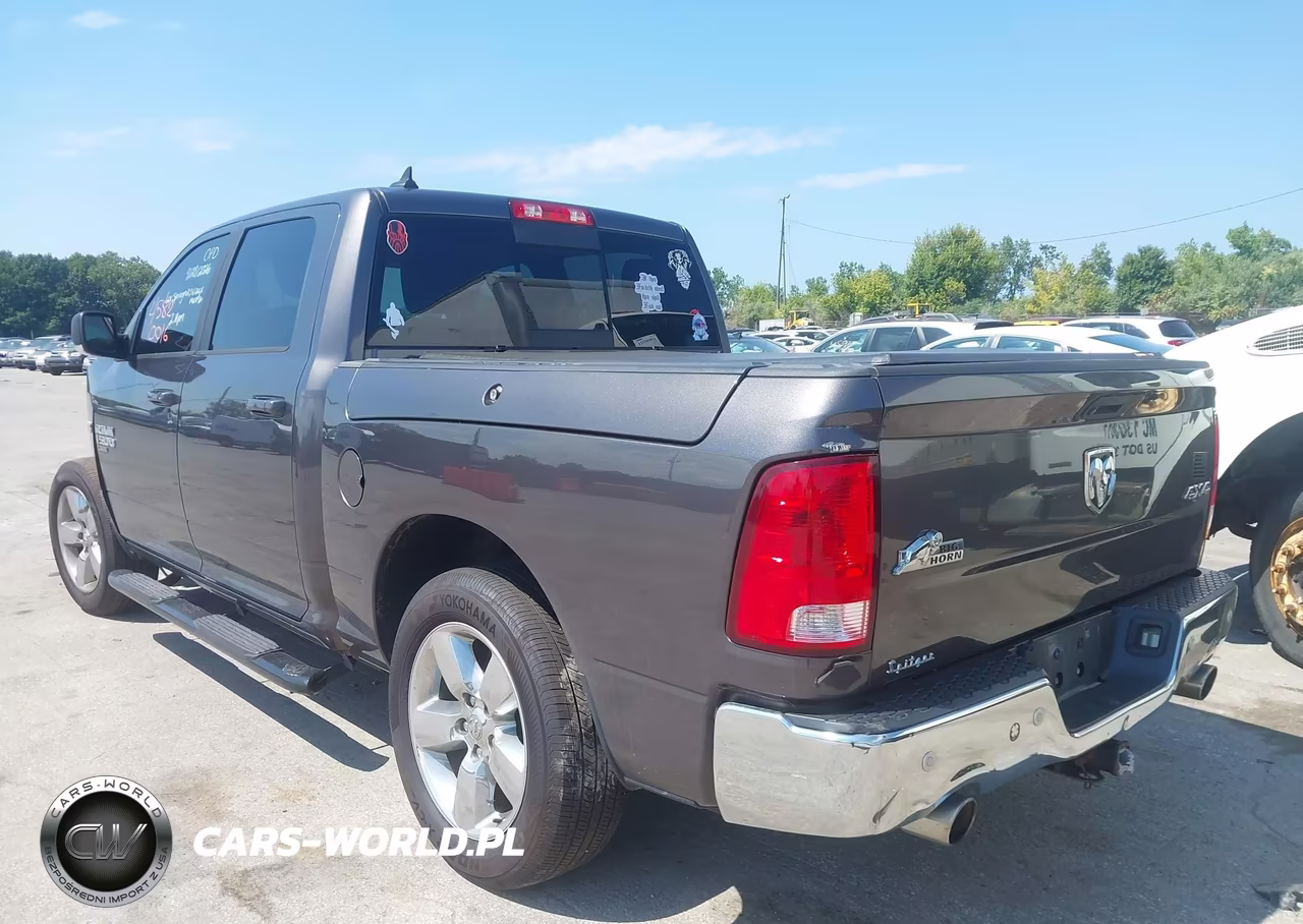 2019 Ram 1500 Classic Big Horn 4X4 5'7 Box VIN:1C6RR7LT9KS569794 - 3