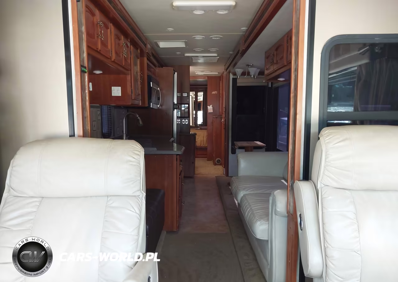 2005 Spartan Motors Motorhome 4Vz VIN:4VZBN1M945C049831 - 8