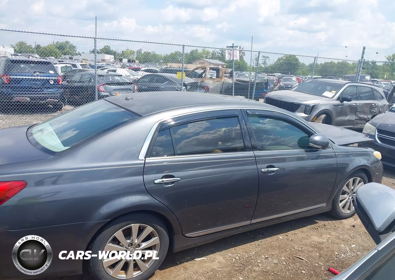 2011 Toyota Avalon Limited VIN:4T1BK3DB4BU378880 - 13