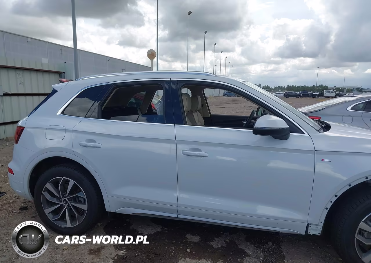 2023 Audi Q5 Premium Plus 45 Tfsi S Line Quattro VIN:WA1EAAFYXP2113047 - 14