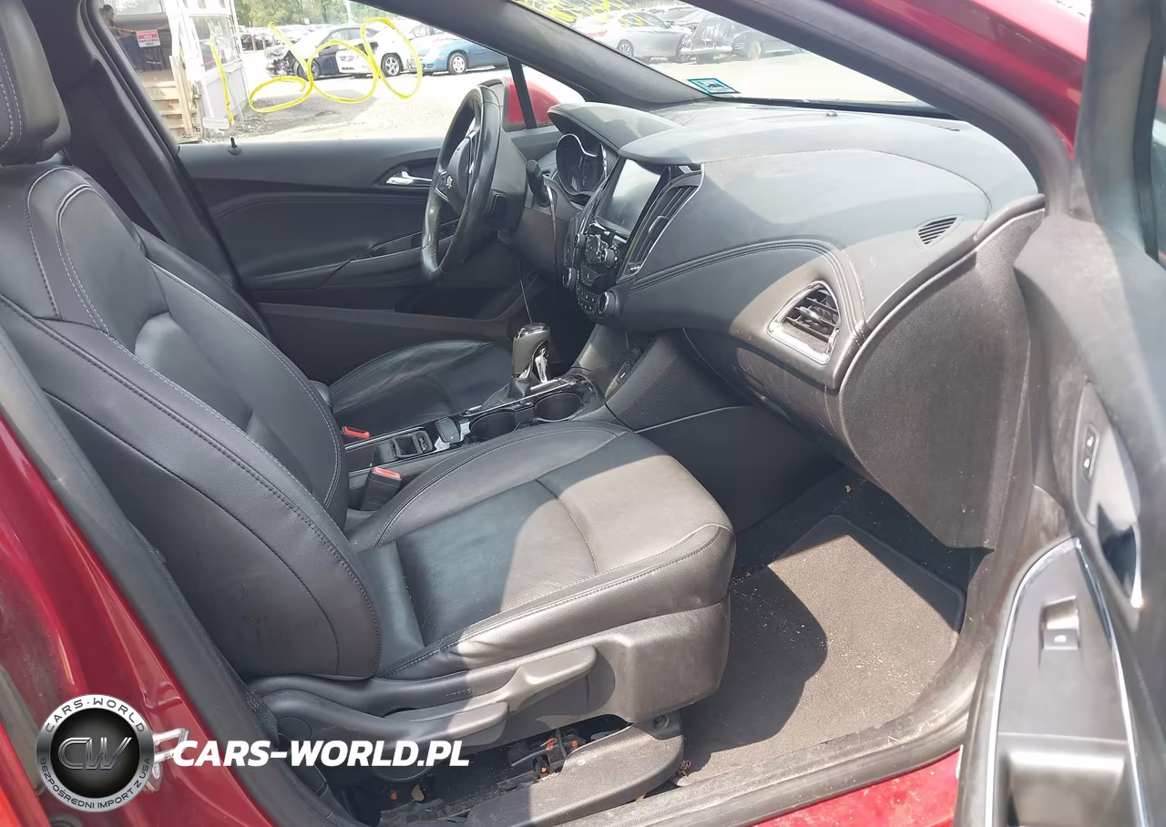 2018 Chevrolet Cruze Premier Auto VIN:1G1BF5SM2J7139505 - 5
