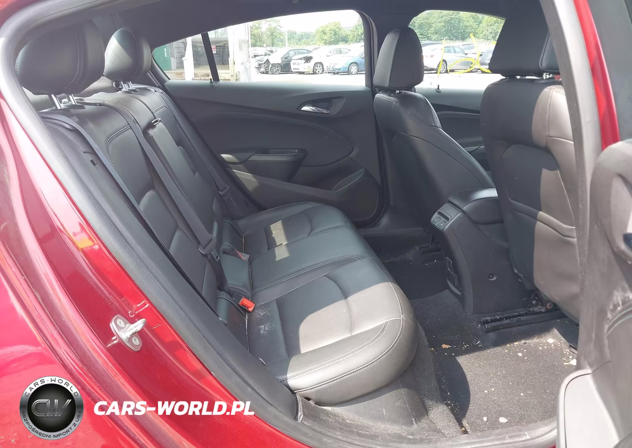 2018 Chevrolet Cruze Premier Auto VIN:1G1BF5SM2J7139505 - 8