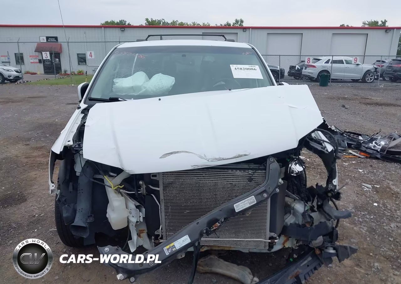 2015 Chrysler Town & Country Touring VIN:2C4RC1BG7FR619756 - 12