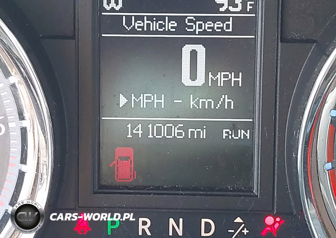 2015 Chrysler Town & Country Touring VIN:2C4RC1BG7FR619756 - 17