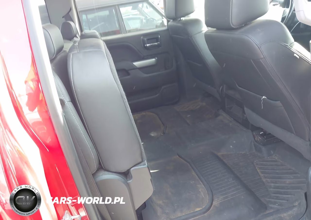 2018 Chevrolet Silverado 1500 2Lt VIN:3GCUKREC2JG330755 - 8