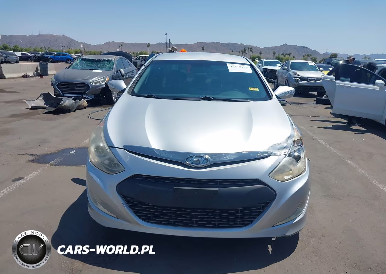 2012 Hyundai Sonata Hybrid VIN:KMHEC4A46CA047047 - 12