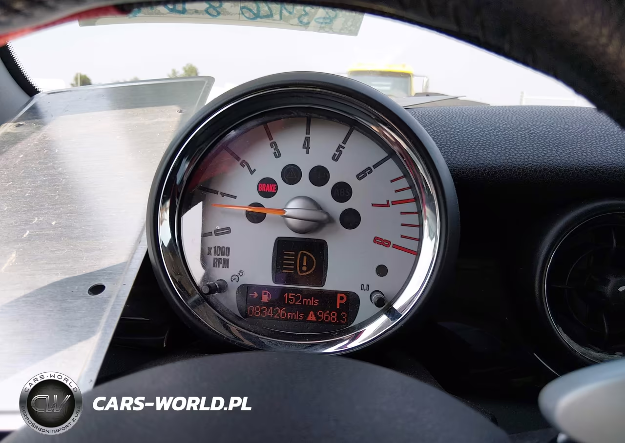 2007 Mini Cooper S VIN:WMWMF73537TV31327 - 7