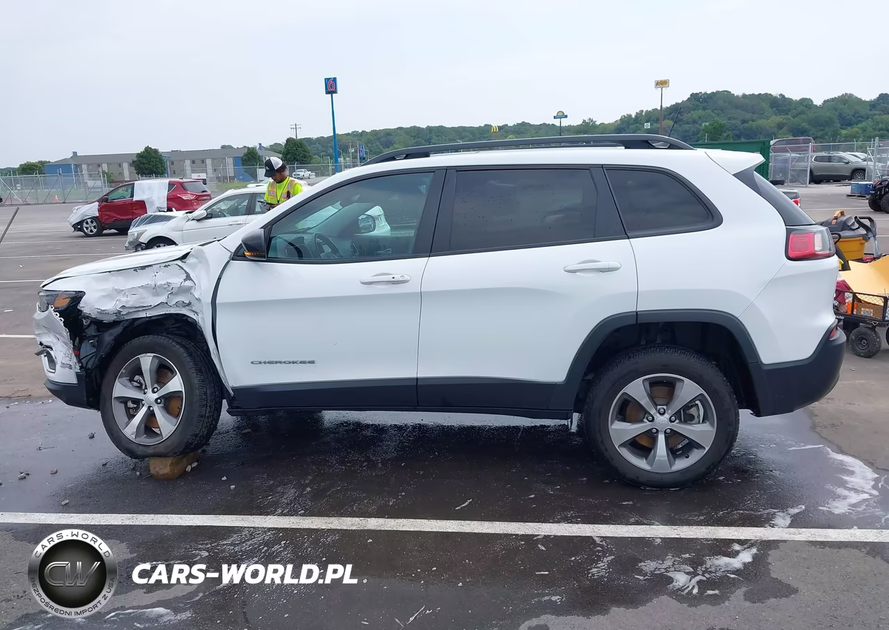 2022 Jeep Cherokee Limited 4X4 VIN:1C4PJMDX0ND555878 - 13