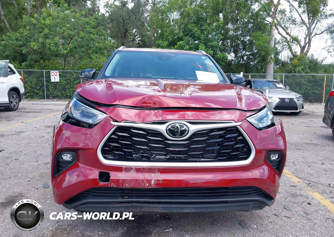 2025 Toyota Highlander Xle VIN:5TDKDRAH1SS554993 - 12