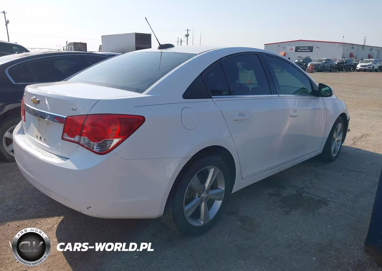 2015 Chevrolet Cruze 2Lt Auto VIN:1G1PE5SB9F7249725 - 4