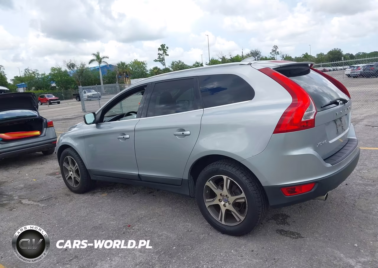 2013 Volvo Xc60 T6 VIN:YV4902DZ2D2440224 - 3