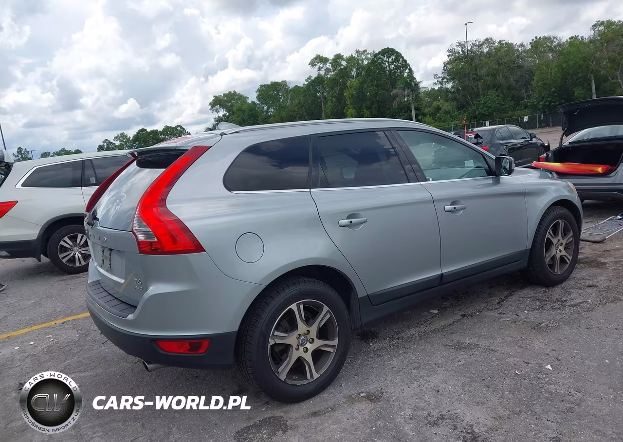 2013 Volvo Xc60 T6 VIN:YV4902DZ2D2440224 - 4