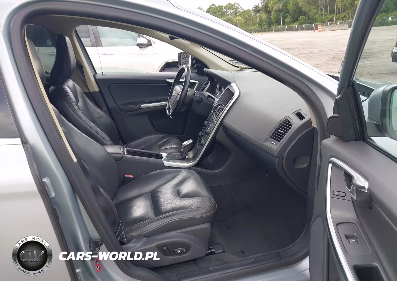 2013 Volvo Xc60 T6 VIN:YV4902DZ2D2440224 - 5