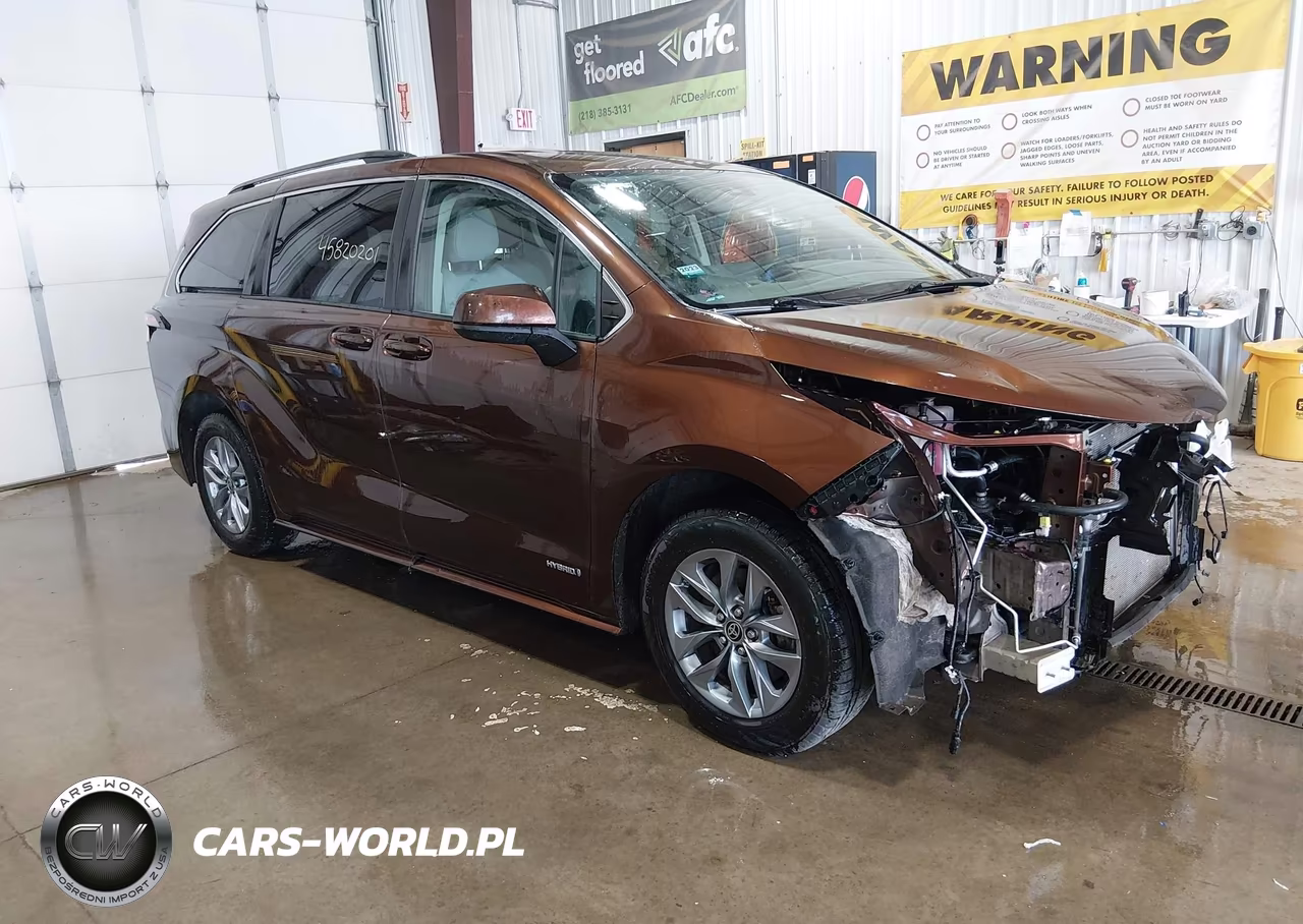 2021 Toyota Sienna Le