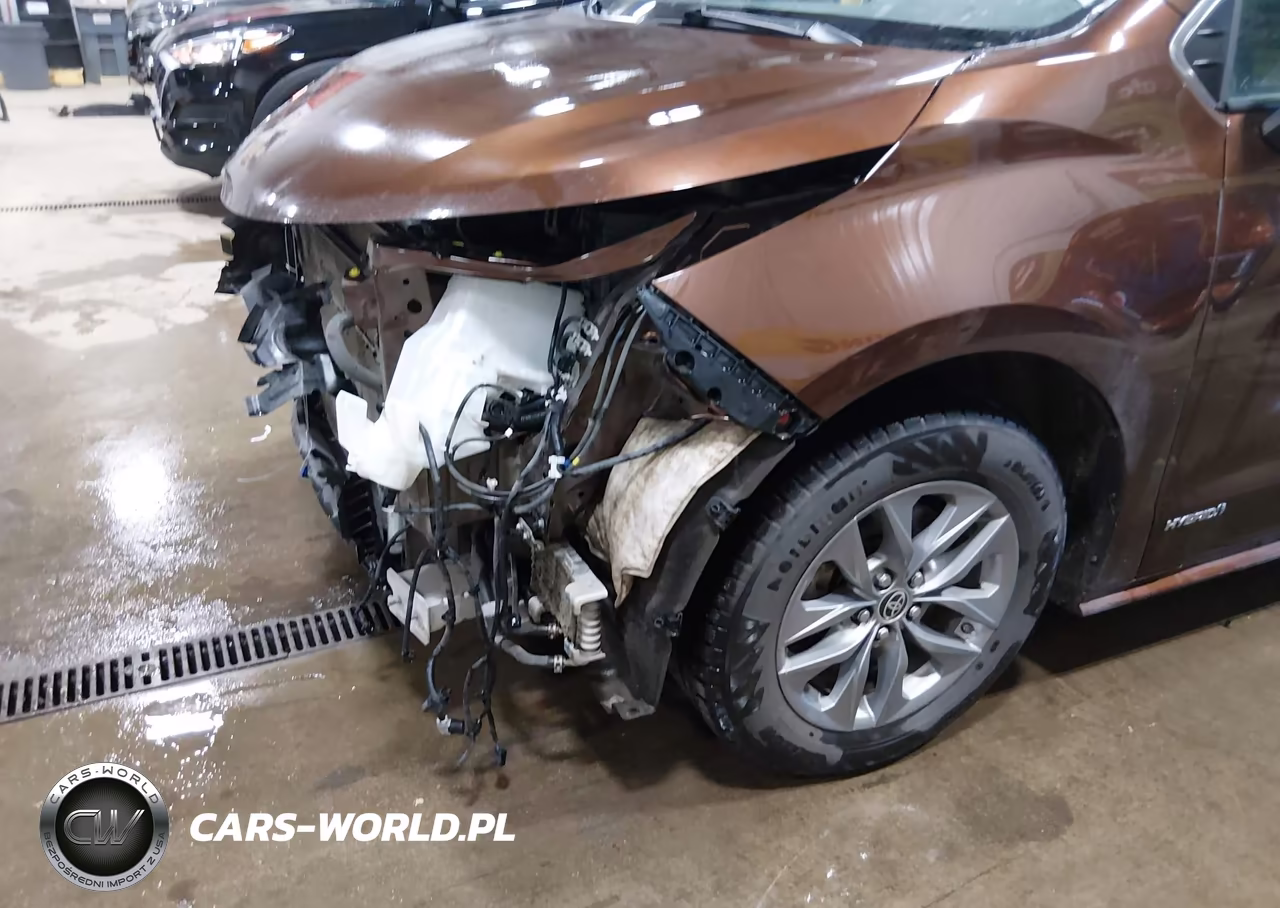 2021 Toyota Sienna Le VIN:5TDKSKFC1MS038677 - 18