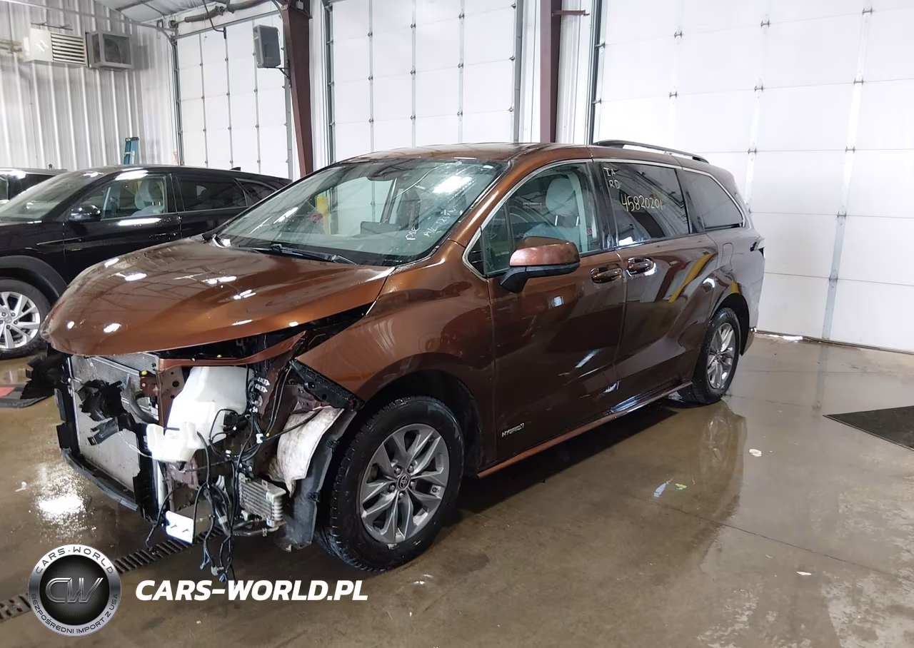 2021 Toyota Sienna Le VIN:5TDKSKFC1MS038677 - 2
