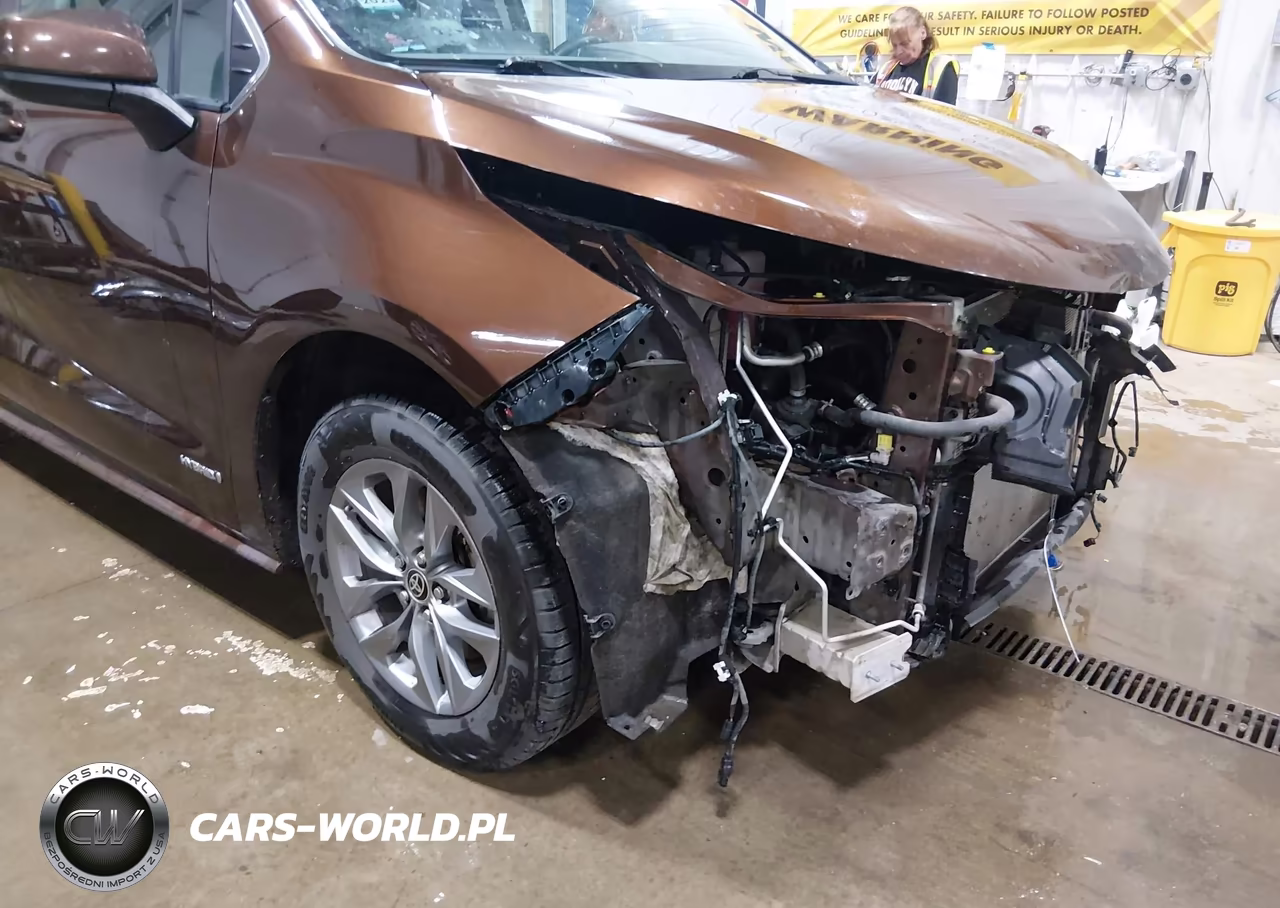 2021 Toyota Sienna Le VIN:5TDKSKFC1MS038677 - 20