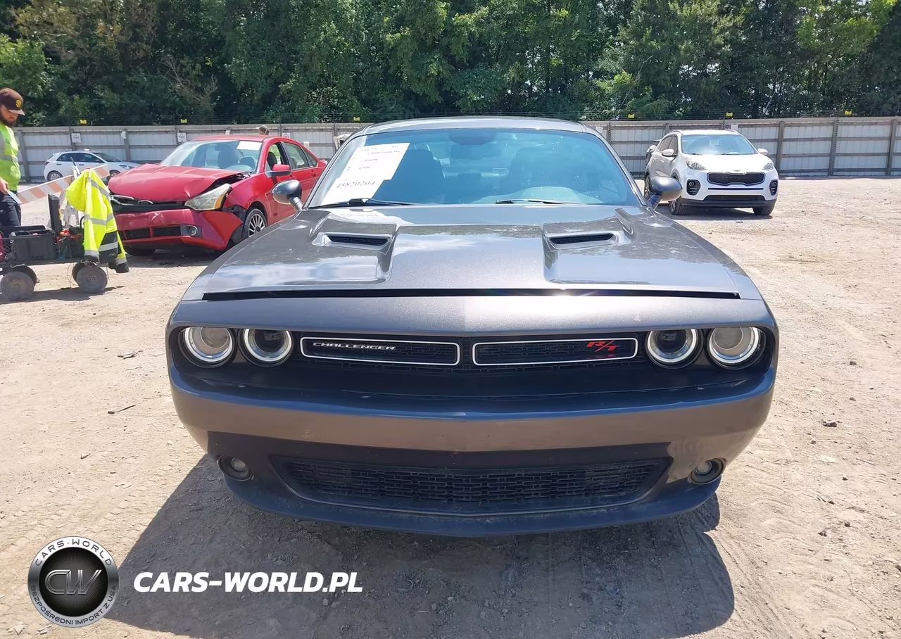 2016 Dodge Challenger R-T Plus VIN:2C3CDZBT1GH195615 - 12