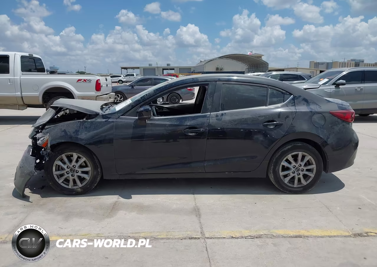 2018 Mazda Mazda3 Sport VIN:3MZBN1U74JM228599 - 14