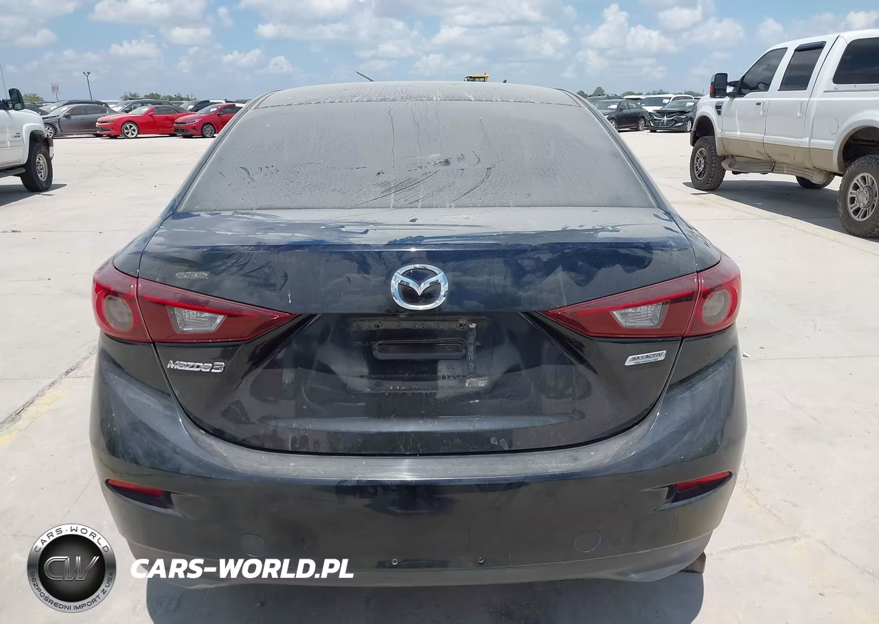 2018 Mazda Mazda3 Sport VIN:3MZBN1U74JM228599 - 16