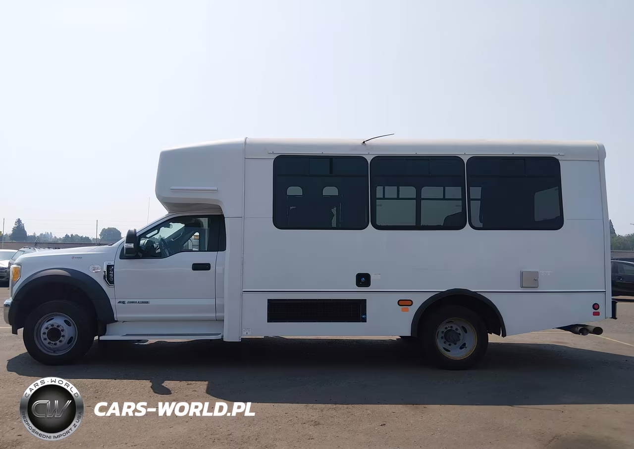 2017 Ford F-450 Chassis Xl VIN:1FDAF4GT6HEF01043 - 14