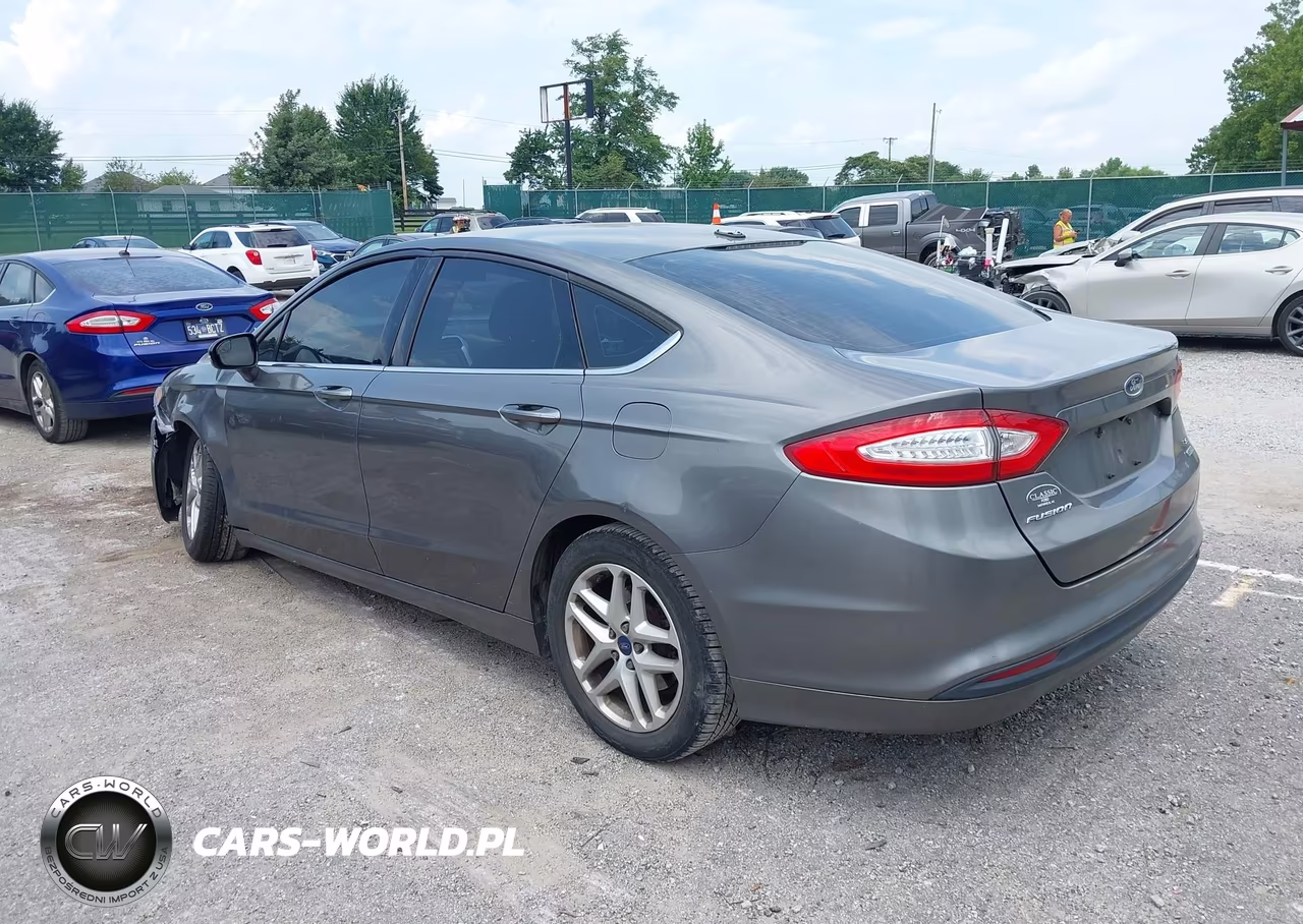 2013 Ford Fusion Se VIN:3FA6P0HR6DR232851 - 3