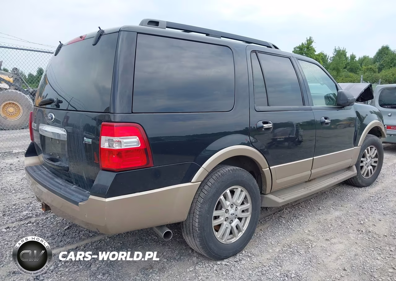 2014 Ford Expedition Xlt VIN:1FMJU1J5XEEF50935 - 4