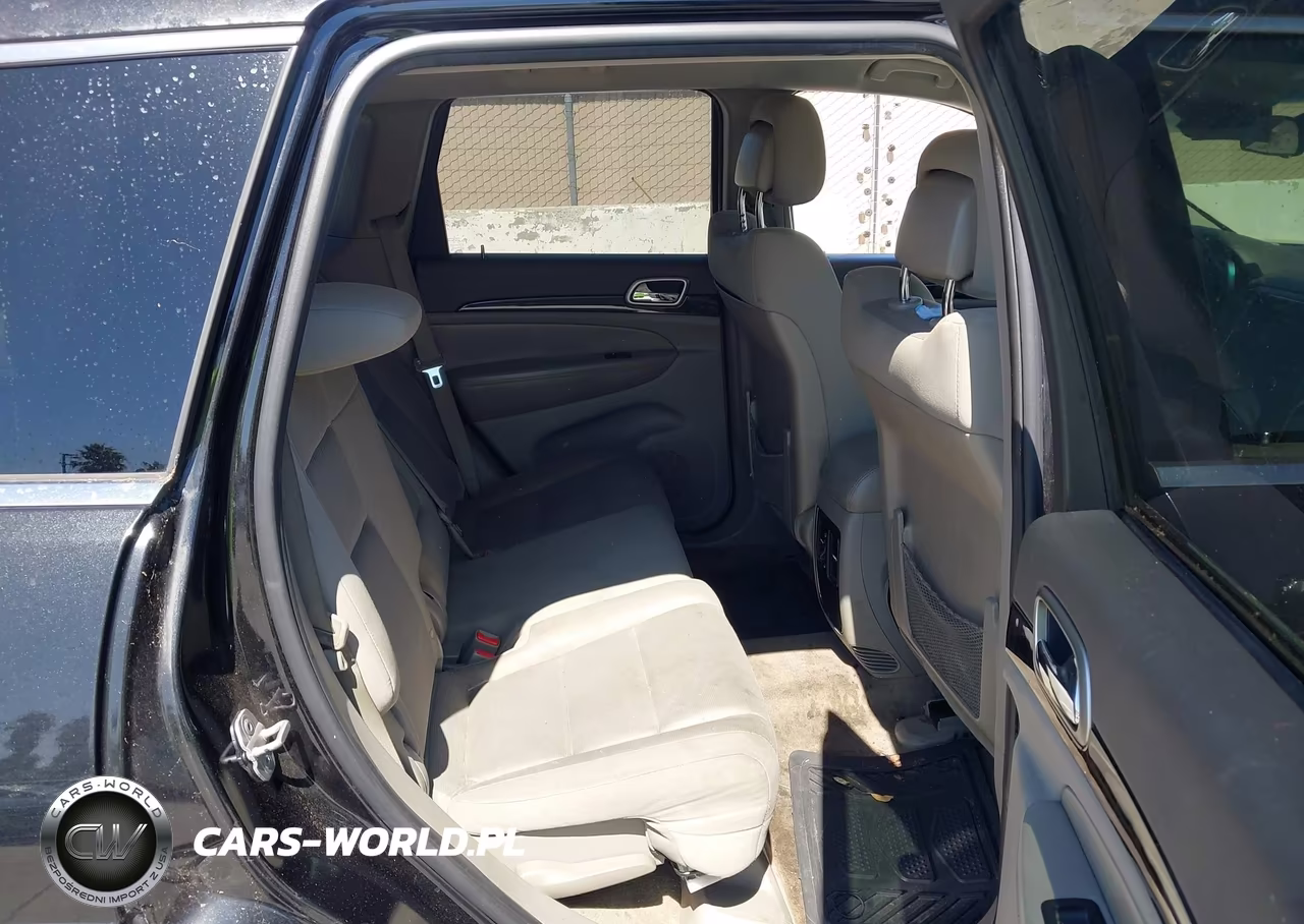 2011 Jeep Grand Cherokee Laredo VIN:1J4RS4GGXBC643771 - 8