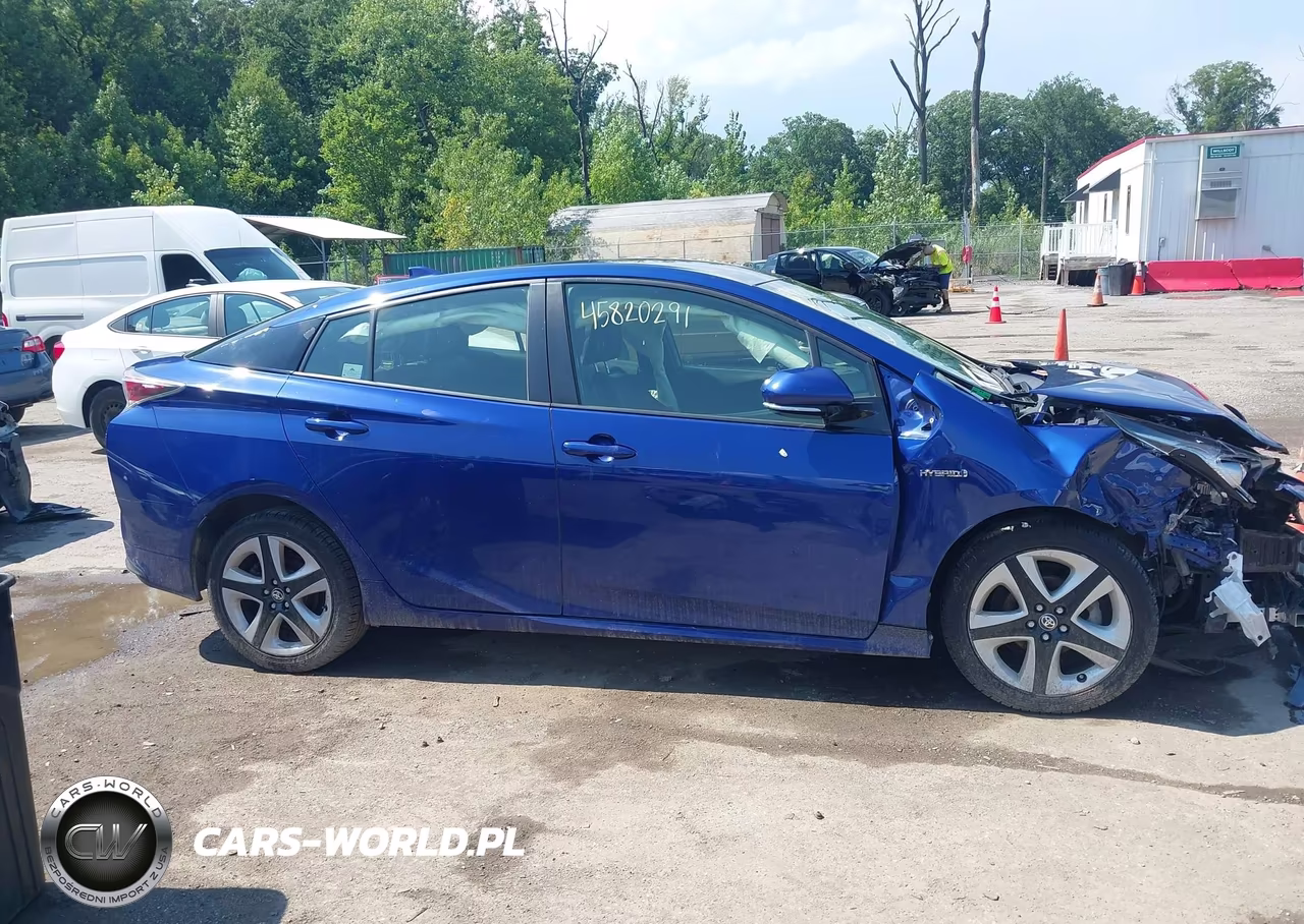 2017 Toyota Prius Three Touring VIN:JTDKARFU7H3528990 - 13