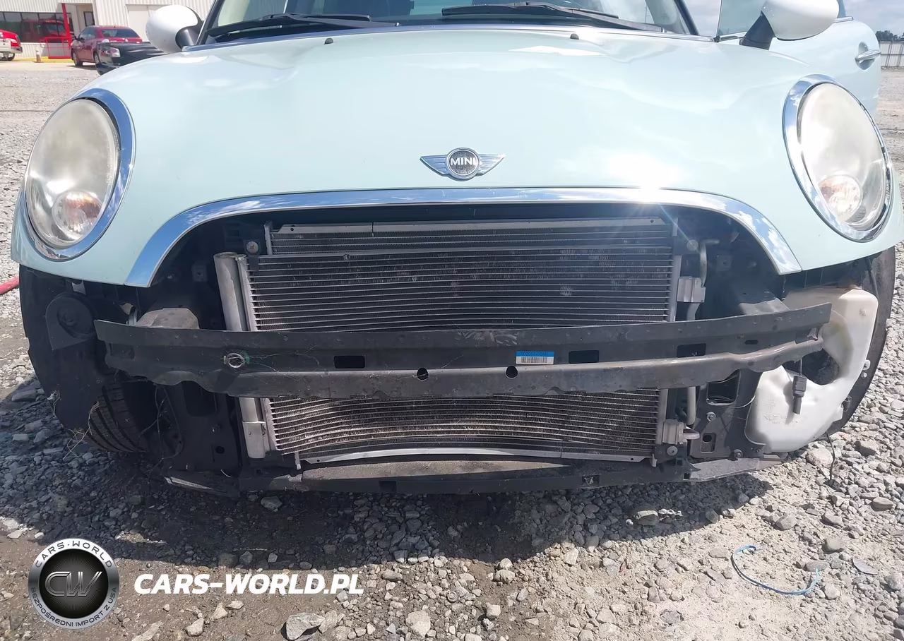 2011 Mini Cooper VIN:WMWSU3C58BT097842 - 6