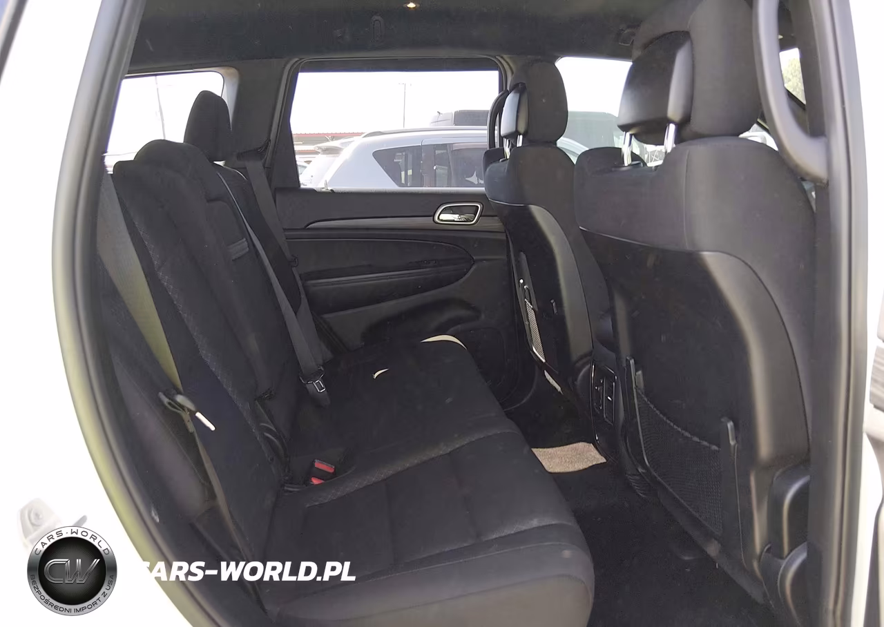 2019 Jeep Grand Cherokee Laredo E 4X2 VIN:1C4RJEAG8KC615328 - 8