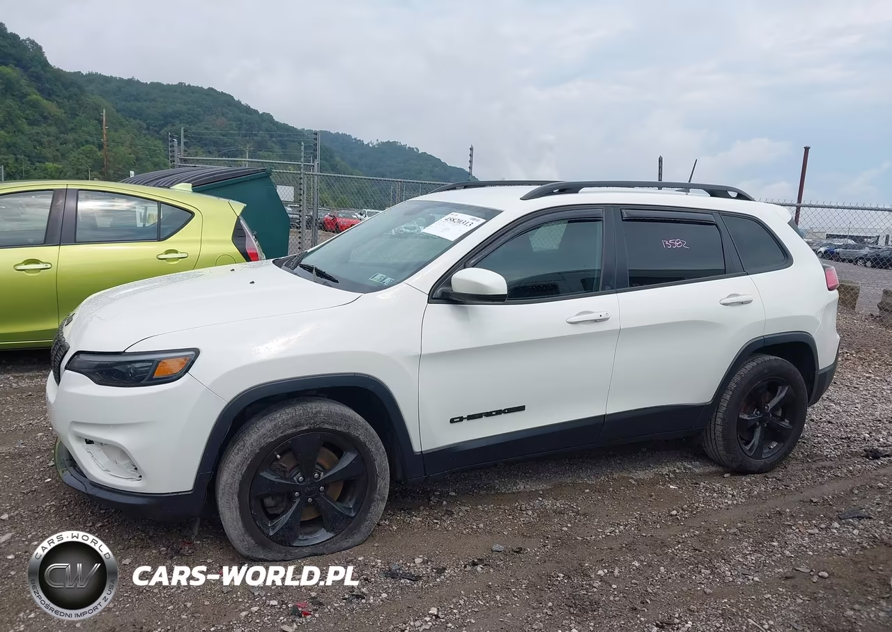 2019 Jeep Cherokee Altitude 4X4 VIN:1C4PJMLB5KD322791 - 14