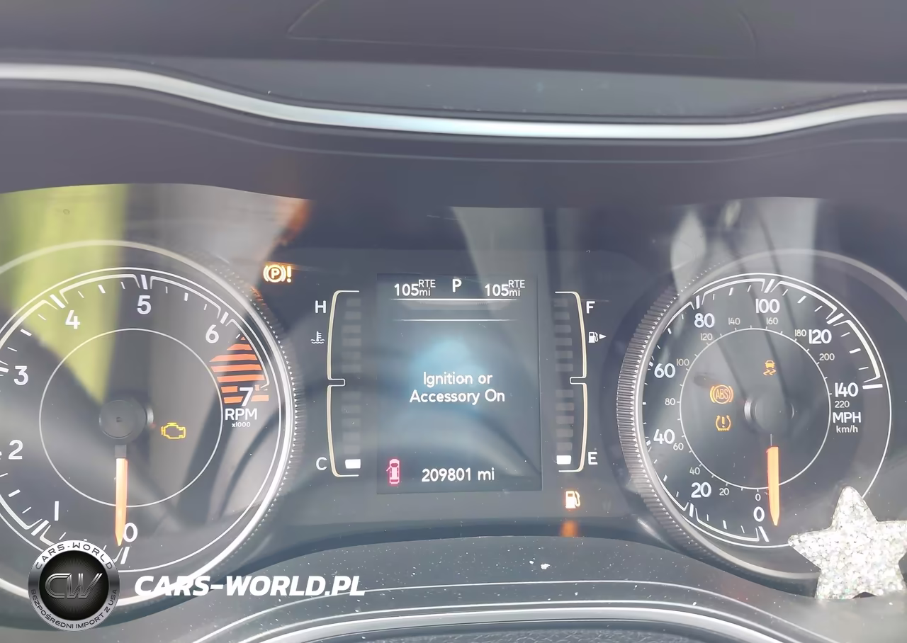 2019 Jeep Cherokee Altitude 4X4 VIN:1C4PJMLB5KD322791 - 7