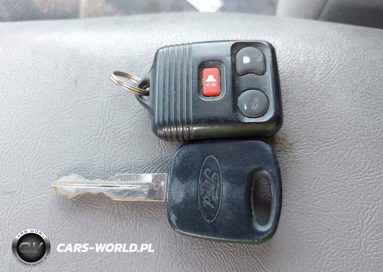 2000 Ford Explorer Sport VIN:1FMYU70E6YUA20734 - 11
