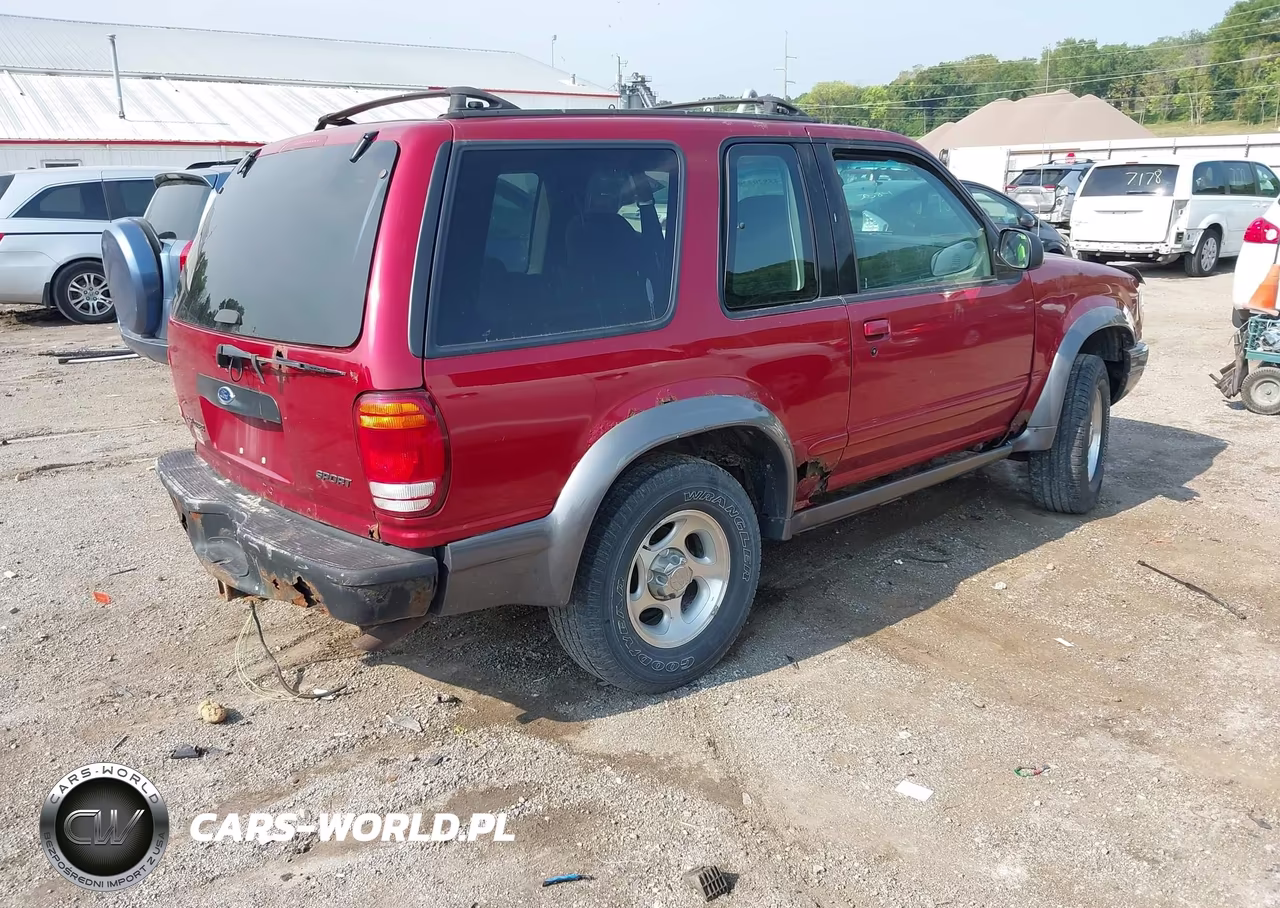 2000 Ford Explorer Sport VIN:1FMYU70E6YUA20734 - 4
